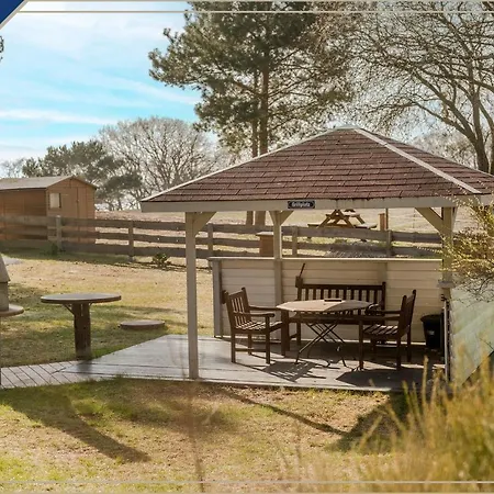 Bungalow Grun Uckeritz